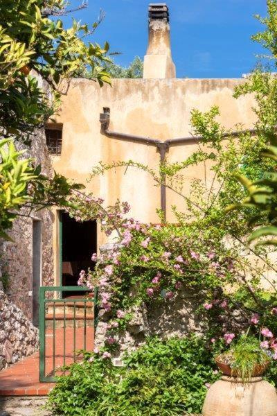 Agriturismo La Selva Otel Finale Ligure Dış mekan fotoğraf